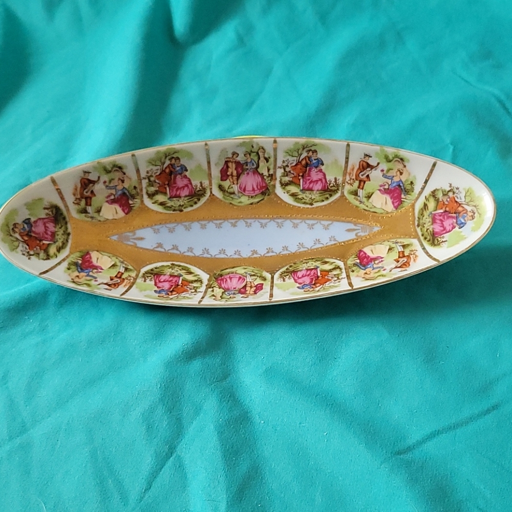 Vintage Royal Vienna Courtimg Couple relish dish